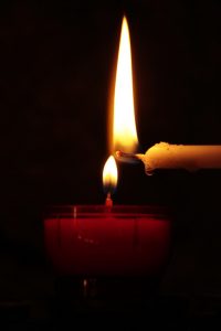 Benefits of Candle Meditation and How to Do it
