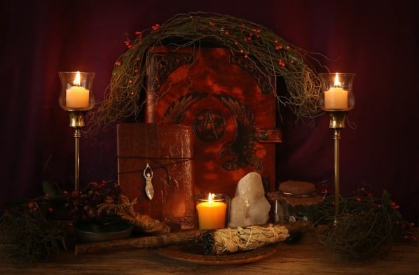 Candle Magick. All that you need to know