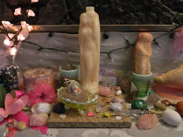 Ostara altar