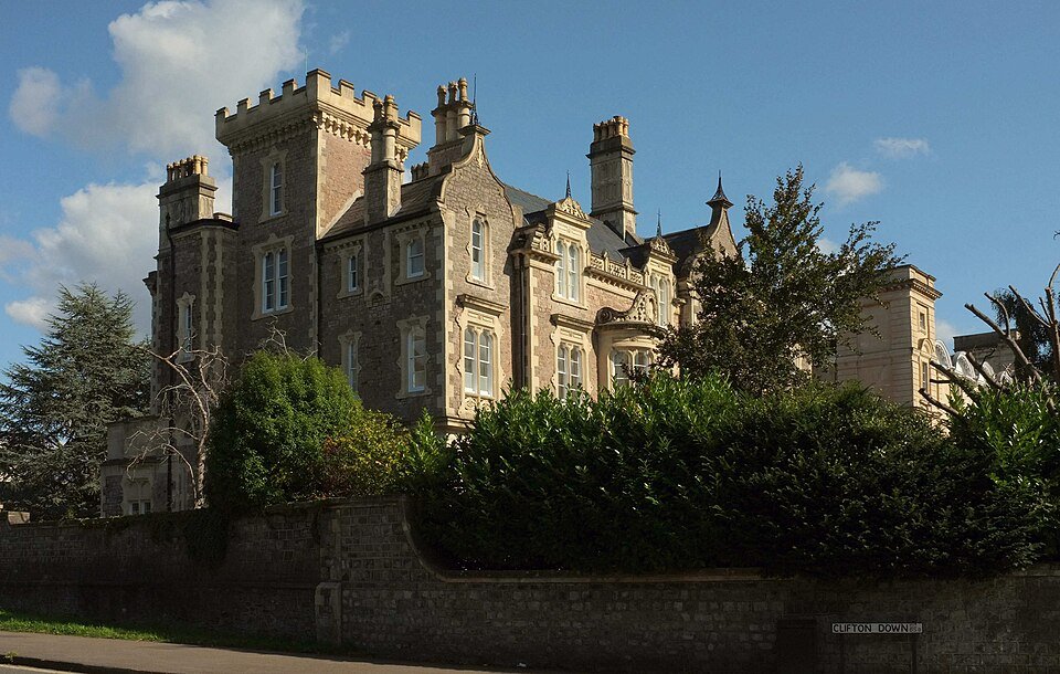 Tellisford House, Summers's childhood home. 
